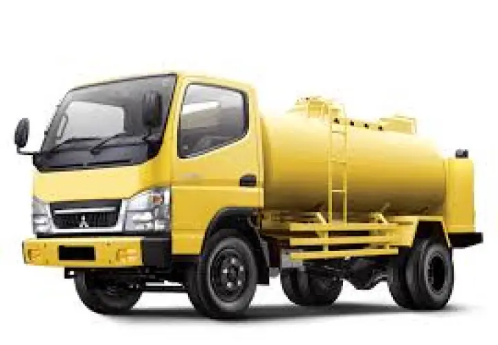 SEDOT WC SAMPAI HABIS di Laweyan